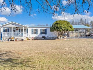 2039 Egg Farm RD, Patrick Springs, VA 24133