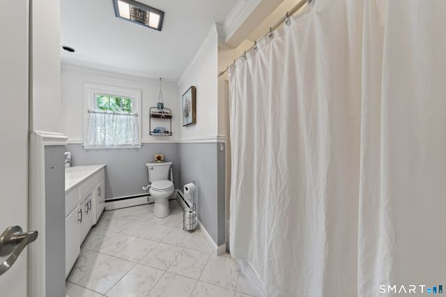 215 West Pond Rd Extension, North Branford, CT 06471