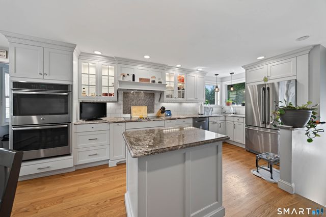 215 West Pond Rd Extension, North Branford, CT 06471