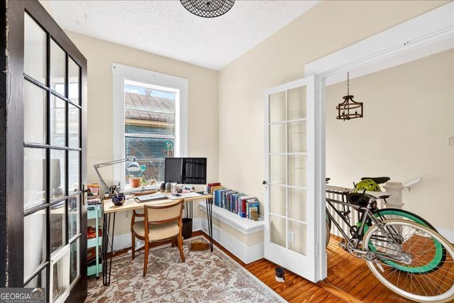 515 E Duffy Street, Savannah, GA 31401