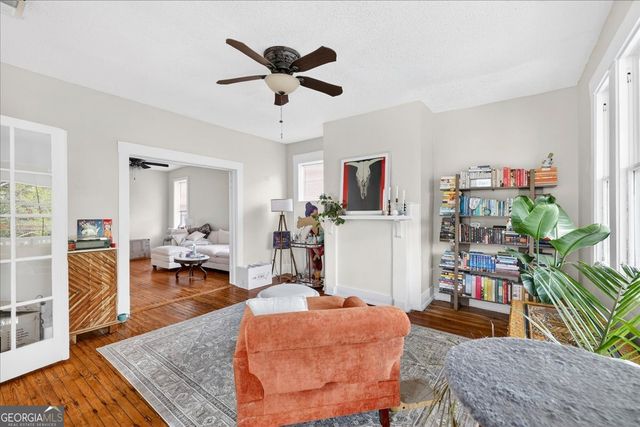 515 E Duffy Street, Savannah, GA 31401