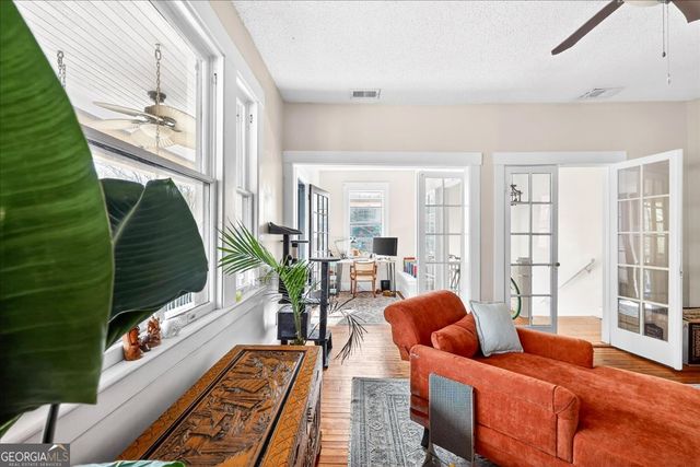 515 E Duffy Street, Savannah, GA 31401