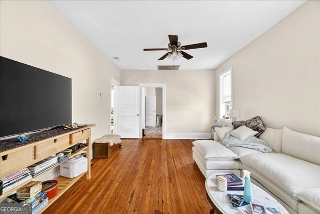 515 E Duffy Street, Savannah, GA 31401