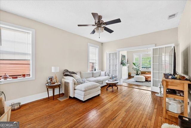 515 E Duffy Street, Savannah, GA 31401