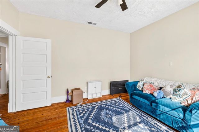 515 E Duffy Street, Savannah, GA 31401