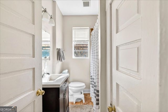 515 E Duffy Street, Savannah, GA 31401