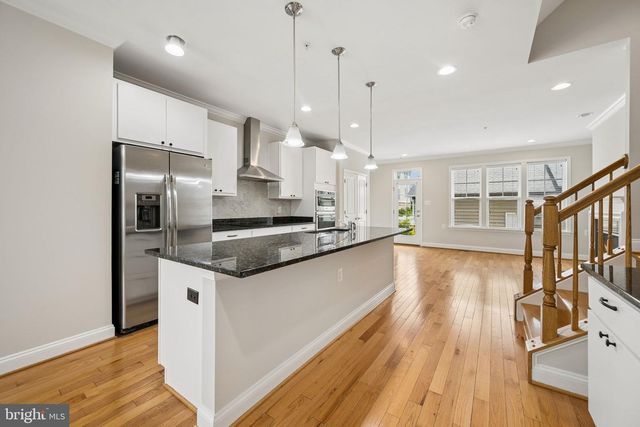 1142 HOLDEN RD, Frederick, MD 21701