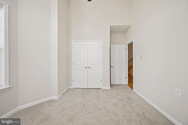 1142 HOLDEN RD, Frederick, MD 21701