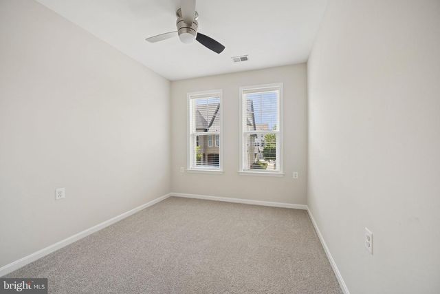 1142 HOLDEN RD, Frederick, MD 21701