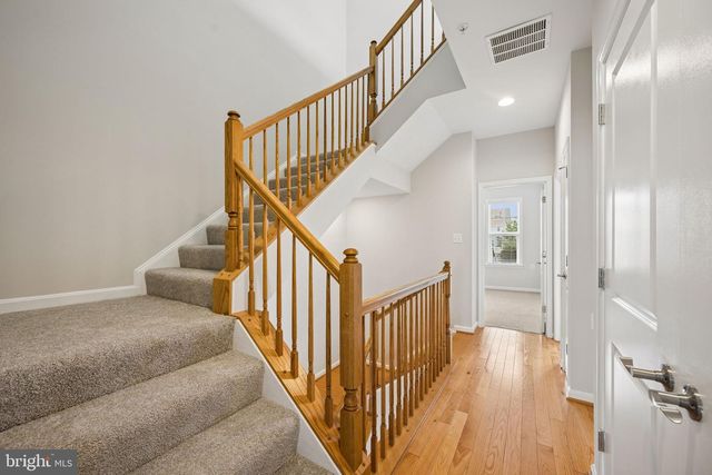 1142 HOLDEN RD, Frederick, MD 21701