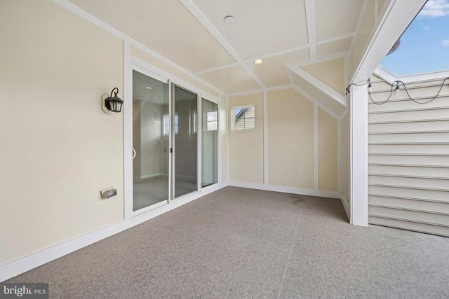 1142 HOLDEN RD, Frederick, MD 21701
