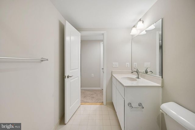 1142 HOLDEN RD, Frederick, MD 21701
