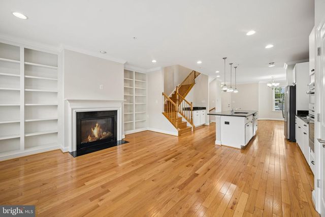 1142 HOLDEN RD, Frederick, MD 21701