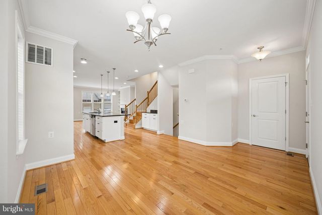 1142 HOLDEN RD, Frederick, MD 21701