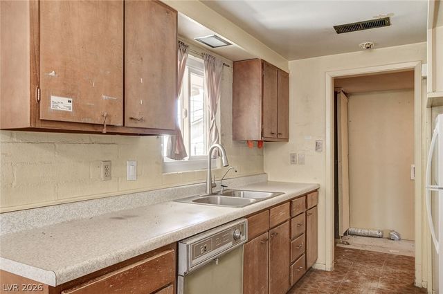 1209 Fay Boulevard, Las Vegas, NV 89108