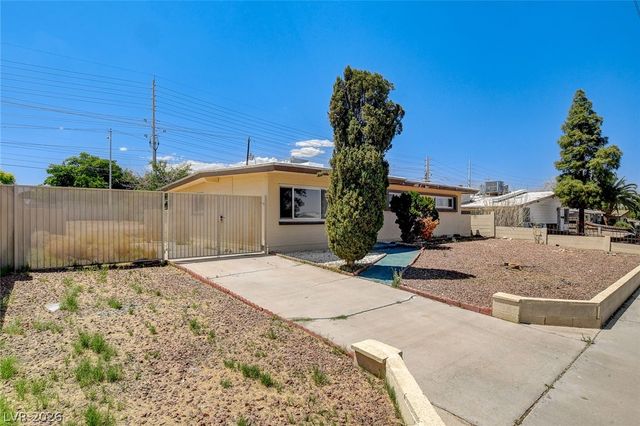 1209 Fay Boulevard, Las Vegas, NV 89108