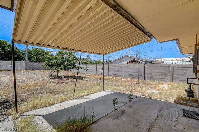 1209 Fay Boulevard, Las Vegas, NV 89108
