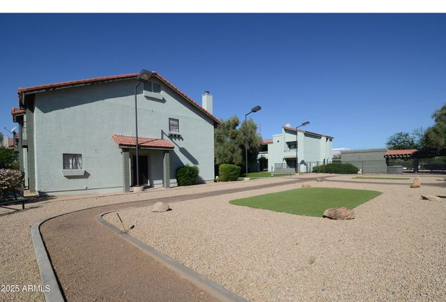 2315 W UNION HILLS Drive 108, Phoenix, AZ 85027