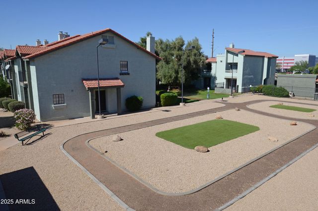 2315 W UNION HILLS Drive 108, Phoenix, AZ 85027