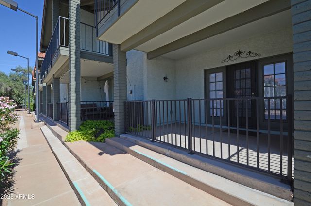 2315 W UNION HILLS Drive 108, Phoenix, AZ 85027