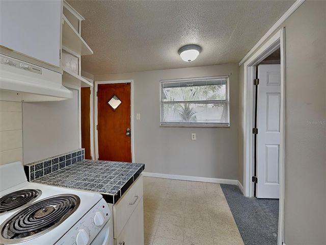 9610 N 12TH STREET B, Tampa, FL 33612
