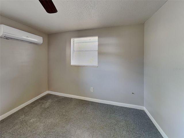9610 N 12TH STREET B, Tampa, FL 33612