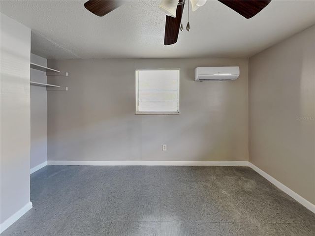 9610 N 12TH STREET B, Tampa, FL 33612