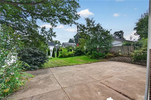 852 Phillips Road Northeast, Massillon, OH 44646