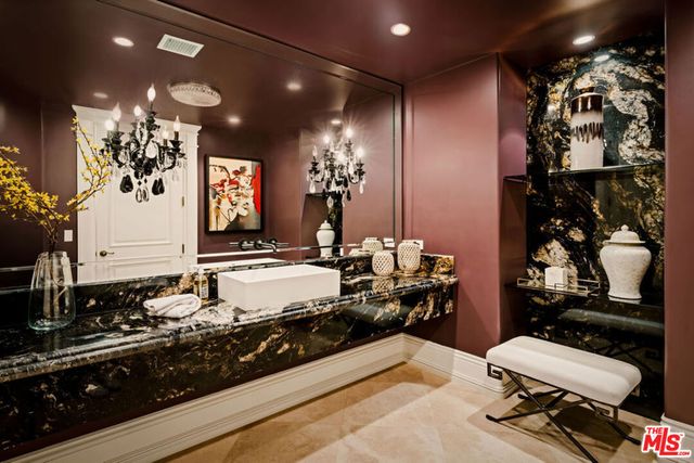 1350 Benedict Canyon Drive, Beverly Hills, CA 90210