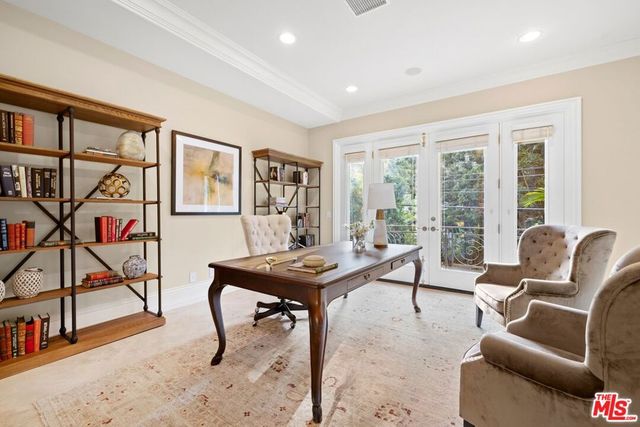 1350 Benedict Canyon Drive, Beverly Hills, CA 90210