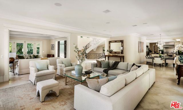 1350 Benedict Canyon Drive, Beverly Hills, CA 90210
