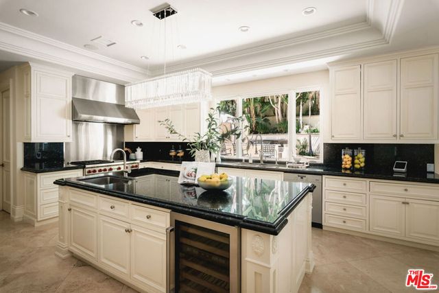 1350 Benedict Canyon Drive, Beverly Hills, CA 90210