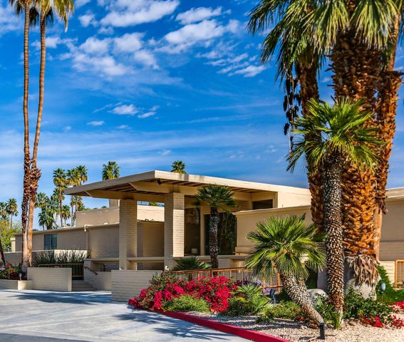 215 Desert Lakes Drive, Palm Springs, CA 92264