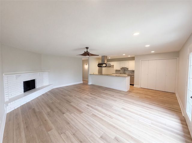 7444 Sandhurst Lane S, North Richland Hills, TX 76182