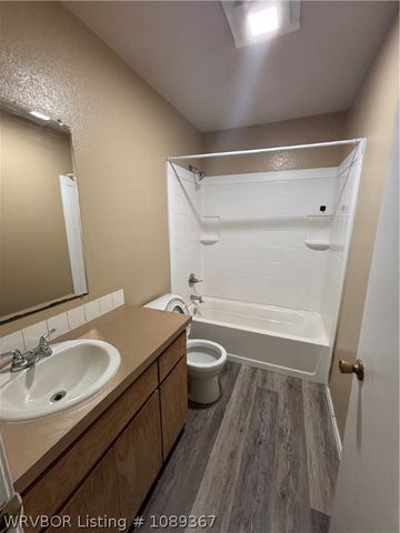 613 S 11th Street, Van Buren, AR 72956