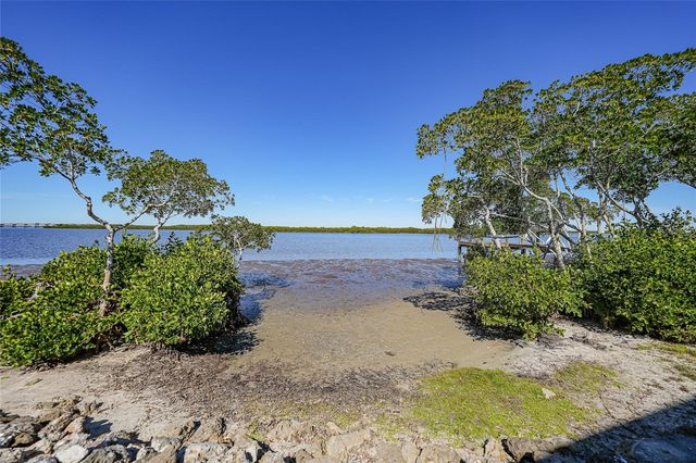 4300 RIVERSIDE DRIVE 112, Punta Gorda, FL 33982