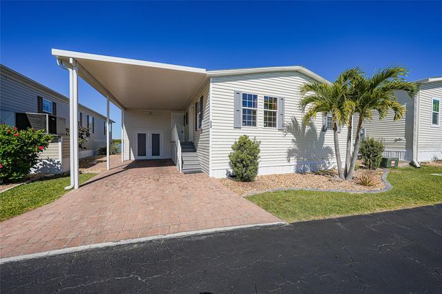 4300 RIVERSIDE DRIVE 112, Punta Gorda, FL 33982