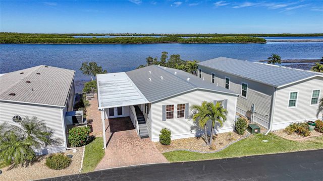 4300 RIVERSIDE DRIVE 112, Punta Gorda, FL 33982