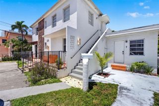 1900 SW 6th St SW 6th St 6, Miami, FL 33135
