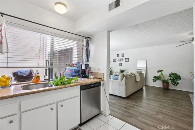18530 Mayall Street D, Northridge, CA 91324