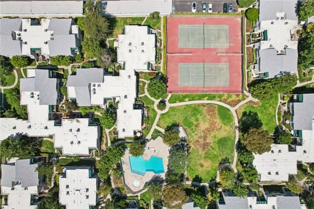 18530 Mayall Street D, Northridge, CA 91324