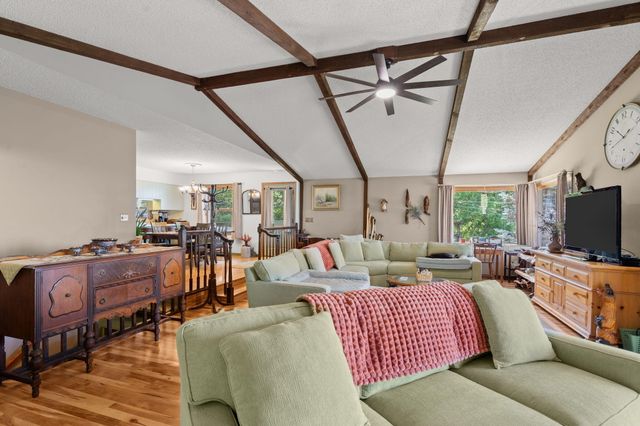 35 Trail Ridge Drive, Kimberling City, MO 65686