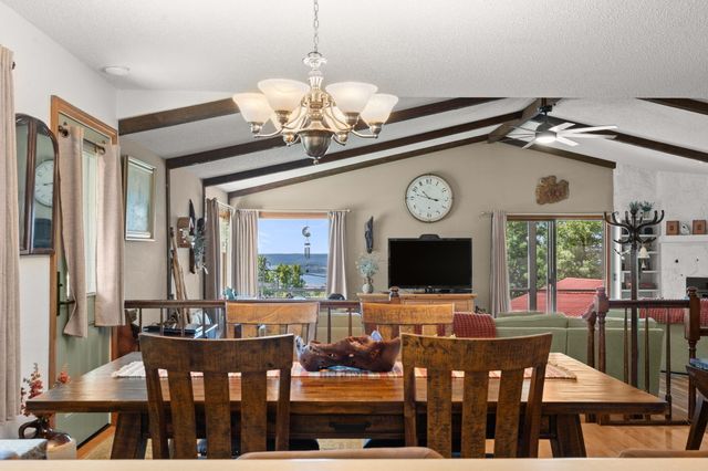 35 Trail Ridge Drive, Kimberling City, MO 65686