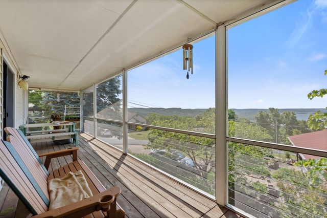 35 Trail Ridge Drive, Kimberling City, MO 65686