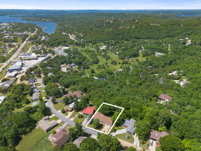 35 Trail Ridge Drive, Kimberling City, MO 65686