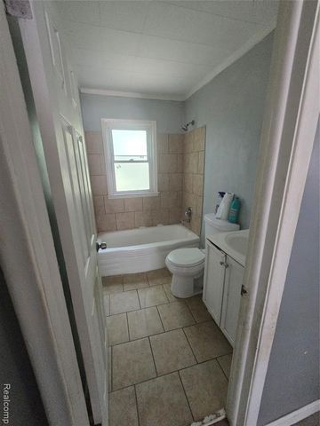 14336 Rockdale Street, Detroit, MI 48223