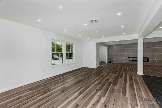 6247 Celeste Drive, Franklin Twp, OH 45005