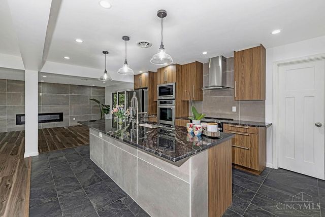 6247 Celeste Drive, Franklin Twp, OH 45005