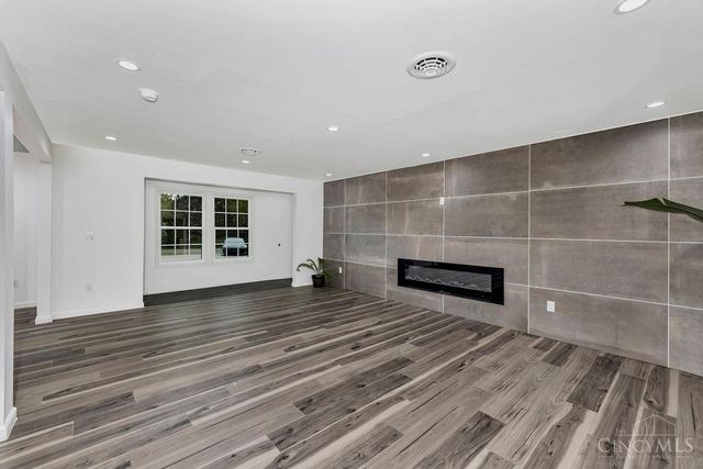 6247 Celeste Drive, Franklin Twp, OH 45005