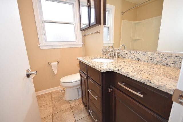 5551 S Mason Avenue 1, Chicago, IL 60638